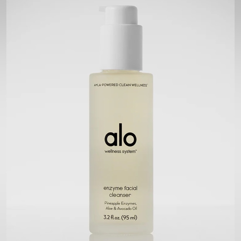 ALO Yoga Enzyme Facial Cleanser